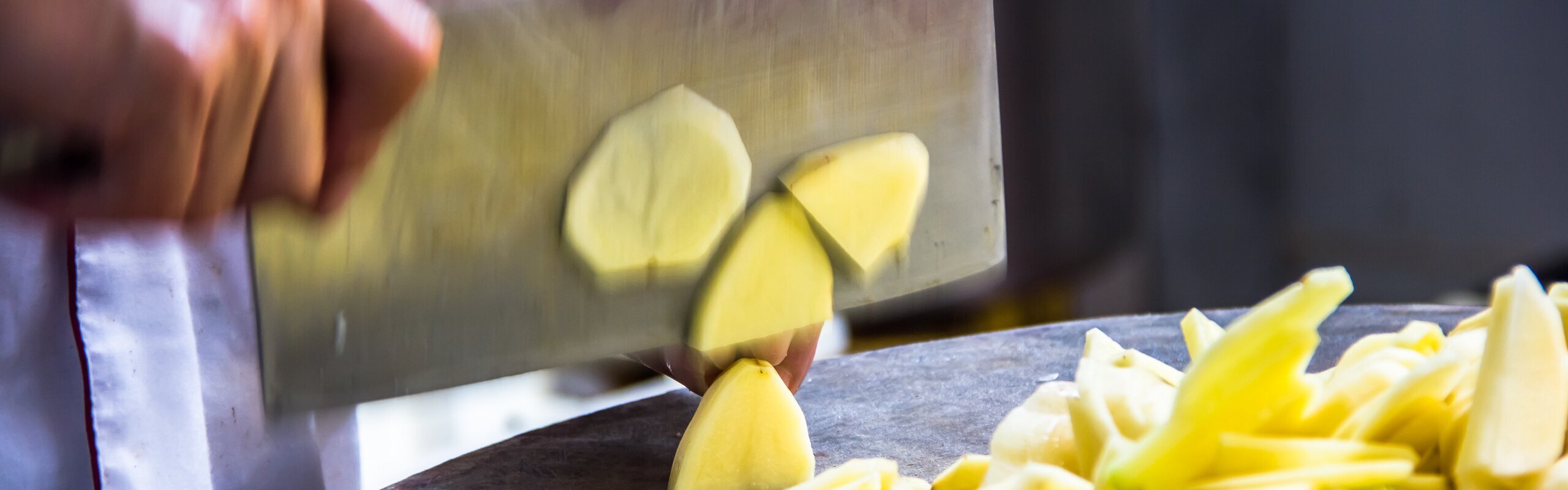  10 Must-Have Chinese Cooking Utensils 