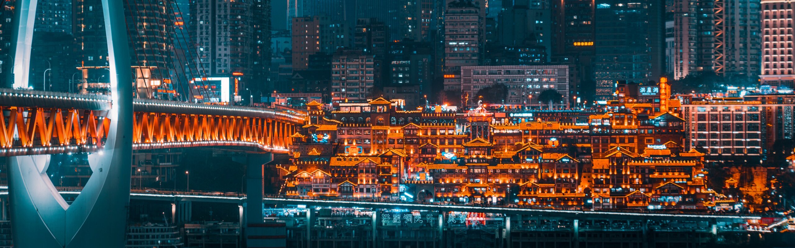 8-Day Chengdu,Jiuzhaigou and Chongqing Tour