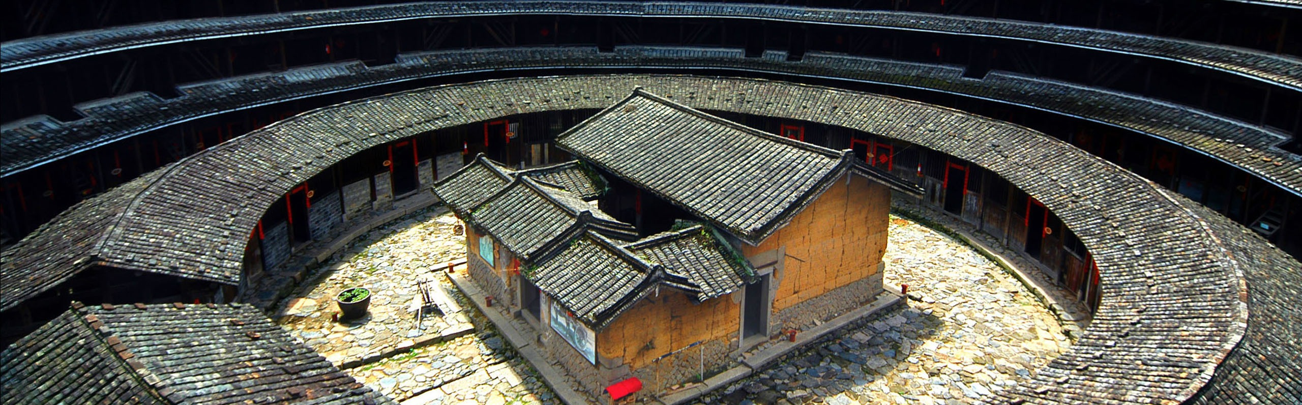 3-Day Xiamen Essence and In-Depth Fujian Tulou Tour